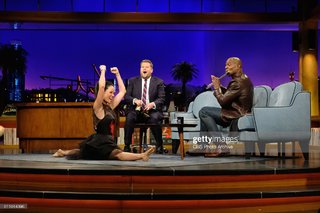 Lucy Liu feet photo thumbnail