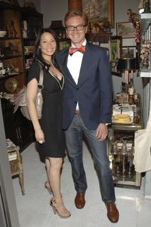Lucy Liu feet photo thumbnail