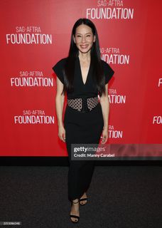 Lucy Liu feet photo 8