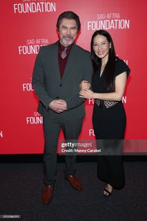 Lucy Liu feet photo 7