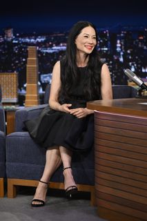 Lucy Liu feet photo 5