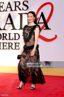 Lucy Liu feet photo 18