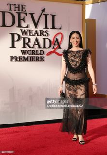 Lucy Liu feet photo 17