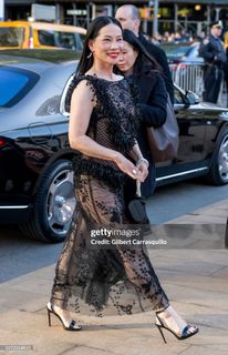 Lucy Liu feet photo 16