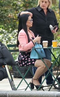 Lucy Liu feet photo 13