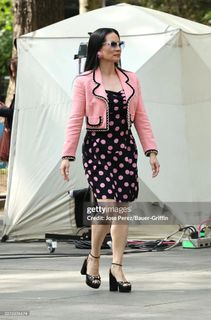 Lucy Liu feet photo 11
