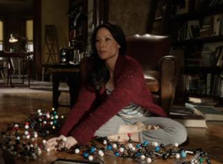 Lucy Liu feet photo thumbnail