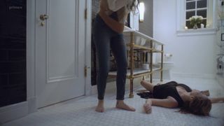 Lucy Loken feet photo 14