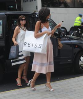 Lucy Mecklenburgh feet photo thumbnail