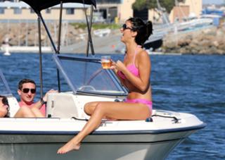 Lucy Mecklenburgh feet photo thumbnail