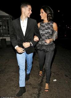 Lucy Mecklenburgh feet photo thumbnail