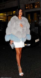 Lucy Mecklenburgh feet photo thumbnail