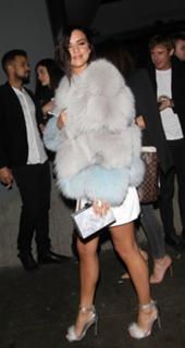 Lucy Mecklenburgh feet photo thumbnail
