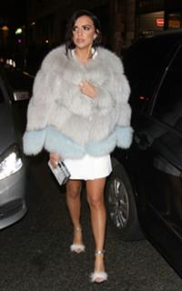 Lucy Mecklenburgh feet photo thumbnail