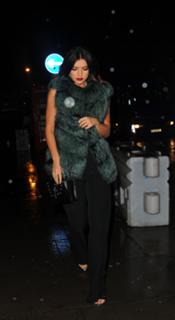 Lucy Mecklenburgh feet photo thumbnail