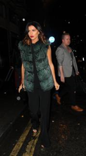 Lucy Mecklenburgh feet photo thumbnail