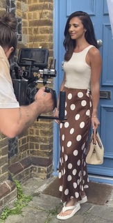 Lucy Mecklenburgh feet photo thumbnail