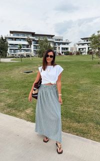 Lucy Mecklenburgh feet photo 2