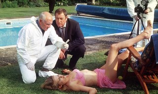 Lucy Punch feet photo thumbnail