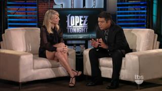 Lucy Punch feet photo thumbnail