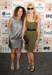 Lucy Punch feet photo thumbnail