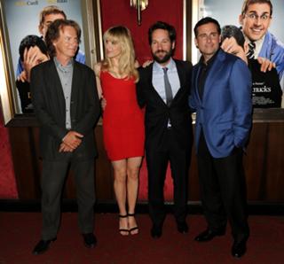 Lucy Punch feet photo thumbnail