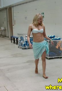 Lucy Punch feet photo 9
