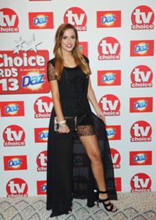 Lucy Watson feet photo thumbnail