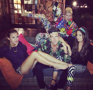 Lucy Watson feet photo thumbnail