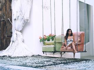 Lucy Watson feet photo thumbnail