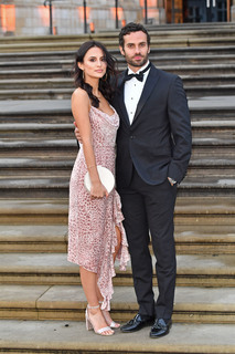 Lucy Watson feet photo thumbnail