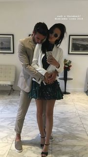 Lucy Watson feet photo thumbnail