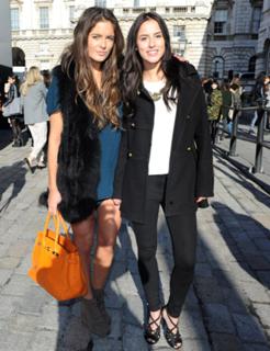 Lucy Watson feet photo thumbnail