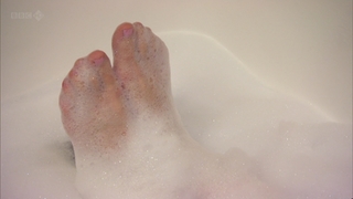Lucy Worsley feet photo 3