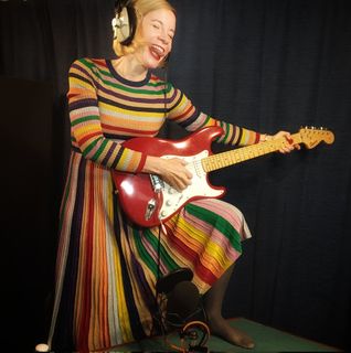 Lucy Worsley feet photo 3