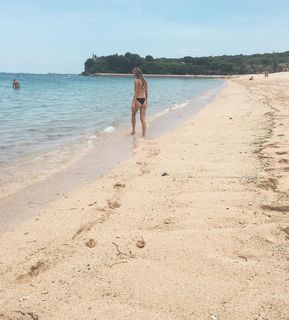 Ludivine Reding feet photo 3