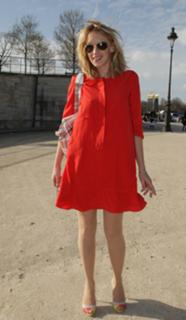 Ludivine Sagnier feet photo thumbnail