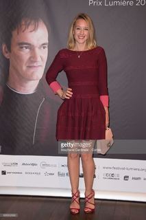 Ludivine Sagnier feet photo thumbnail