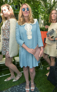 Ludivine Sagnier feet photo thumbnail