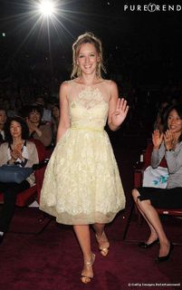 Ludivine Sagnier feet photo thumbnail