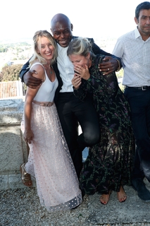 Ludivine Sagnier feet photo thumbnail