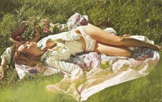 Ludivine Sagnier feet photo thumbnail