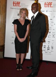 Ludivine Sagnier feet photo thumbnail