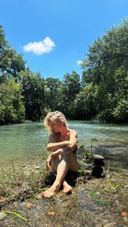 Ludmila Dayer feet photo 1
