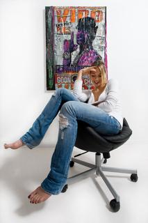 Ludmilla Radchenko feet photo 2
