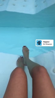 Ludovica Bizzaglia feet photo 16