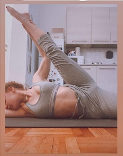 Ludovica Bizzaglia feet photo 15