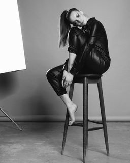 Ludovica Bizzaglia feet photo 11