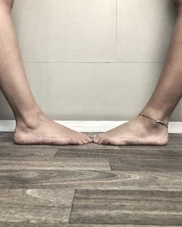 Ludovica Bizzaglia feet photo 19