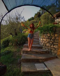 Ludovica Bizzaglia feet photo 11